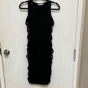 Elegant Black Sleeveless Dress